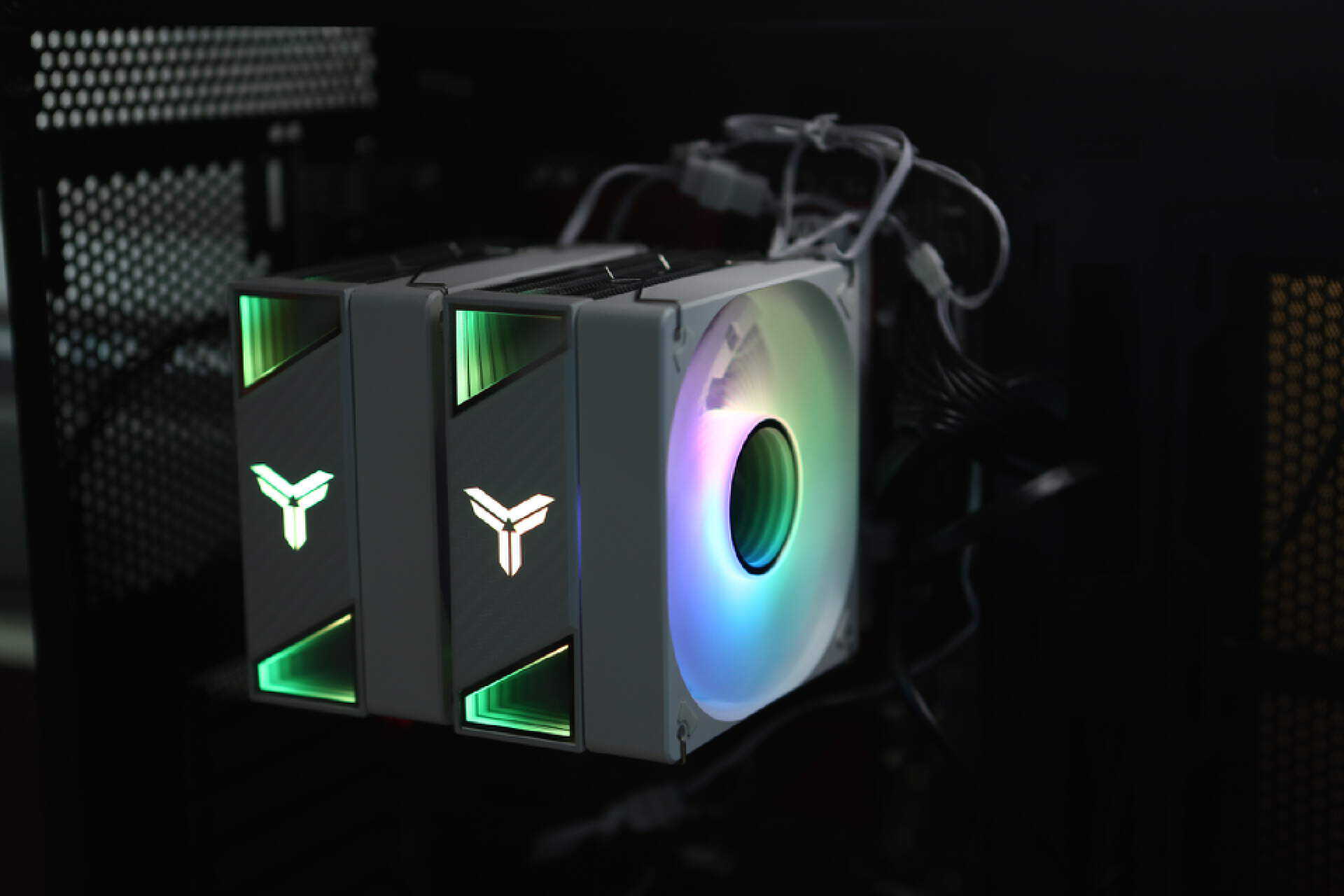 乔思伯cr1000evoargb散热器性能如何,风冷散热器能压13代cpu吗