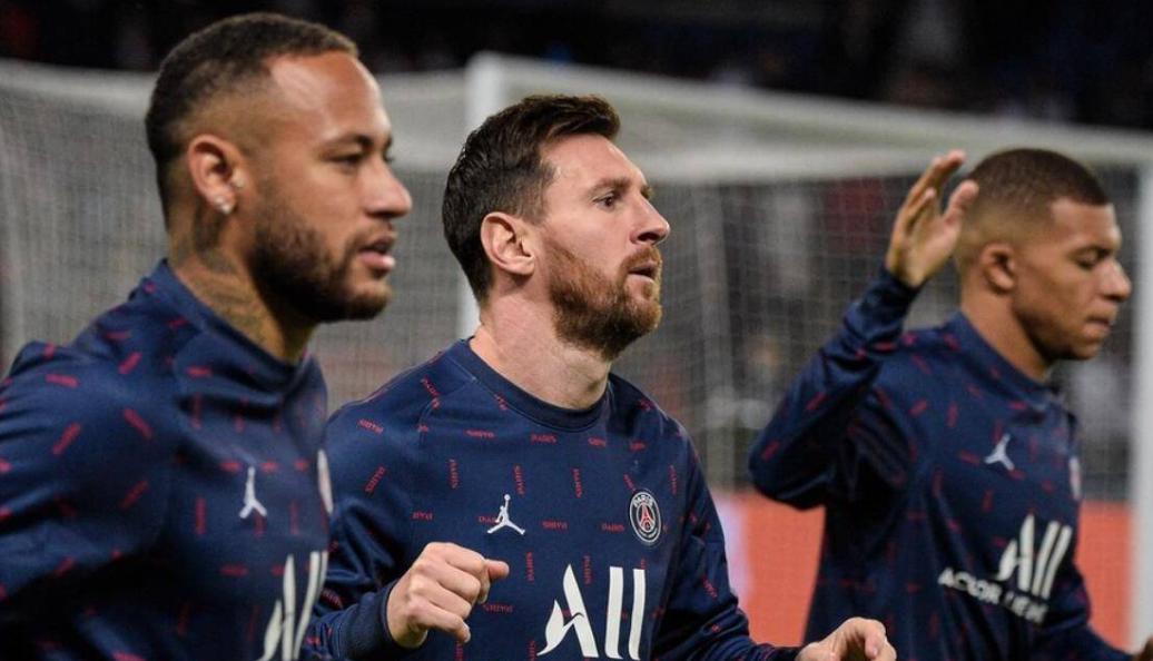 阿扎尔转会皇马谈梅西,阿扎尔离队