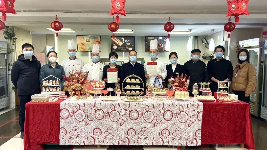 致敬国寿坚守岗位工作的人,致敬春节坚守在岗的同事们