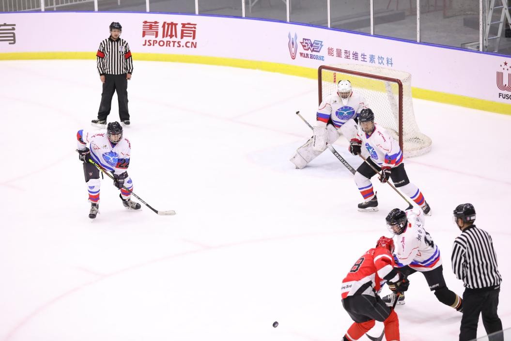 第三届全国大学生冰球联赛,全国大学生冰球联赛在哪里举行