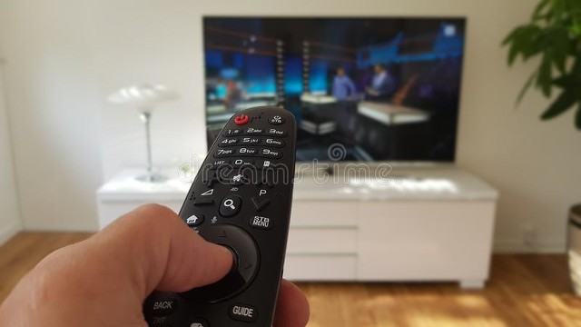 长虹55d2000i电视机蓝屏怎么解决,电视出现蓝屏怎么修没有遥控器