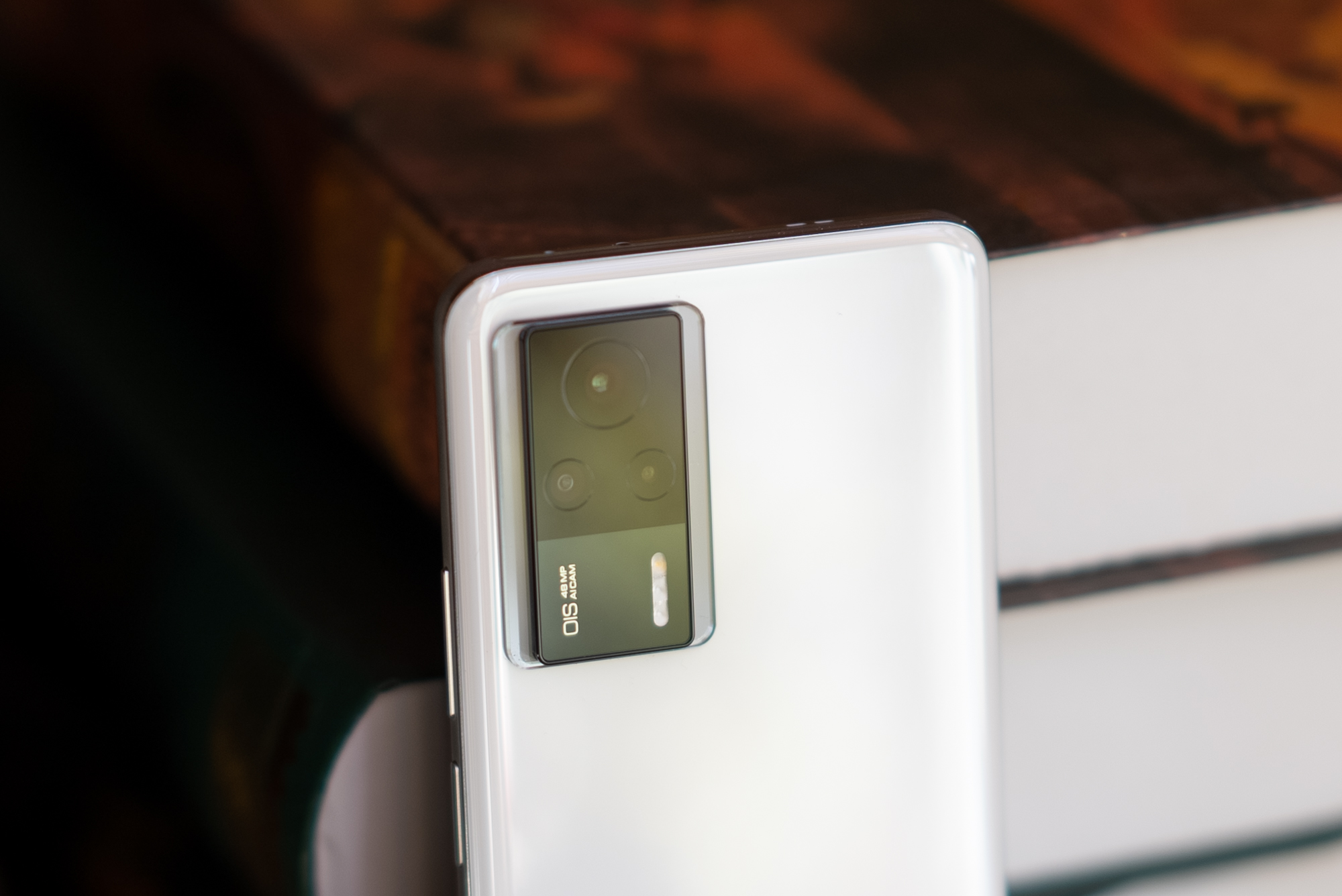 最新oppo和vivo手机哪款性价比高,vivox70pro+和oppofindx5pro