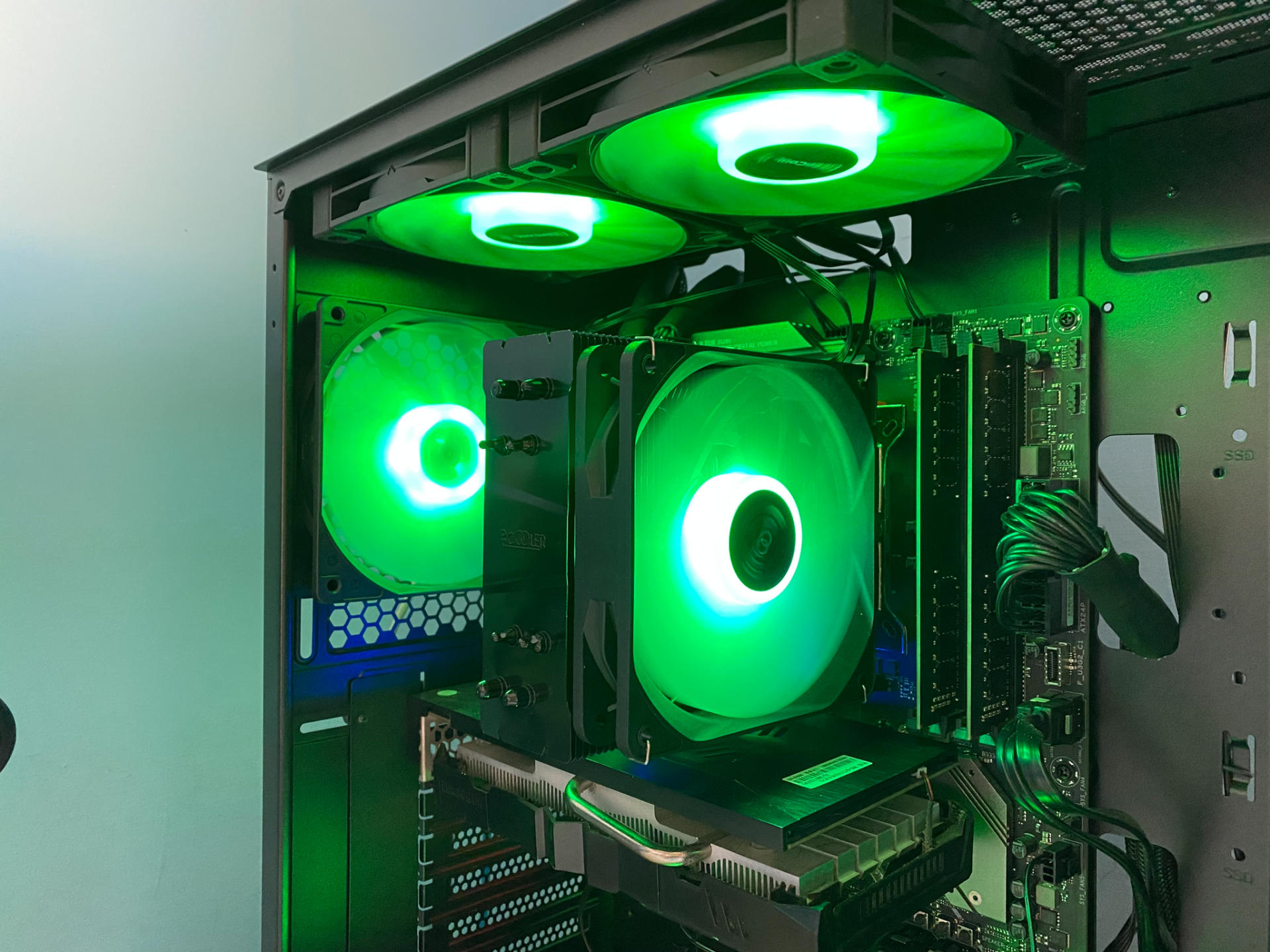 89元的风冷能压住超频的5600X吗？实测超频三东海R4000