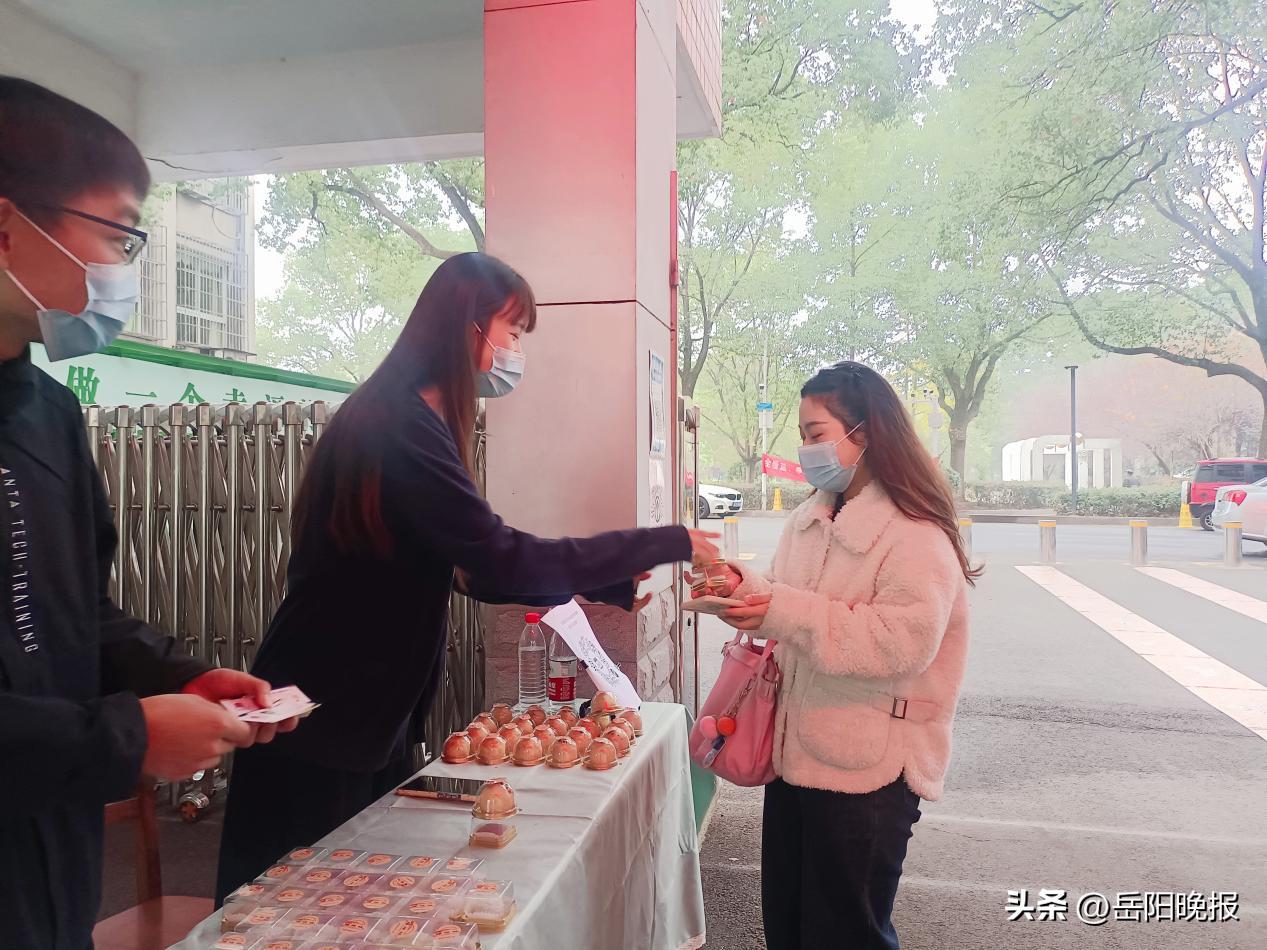 岳阳楼区枫树小学劳动实践记录,劳动观摩课教研活动总结