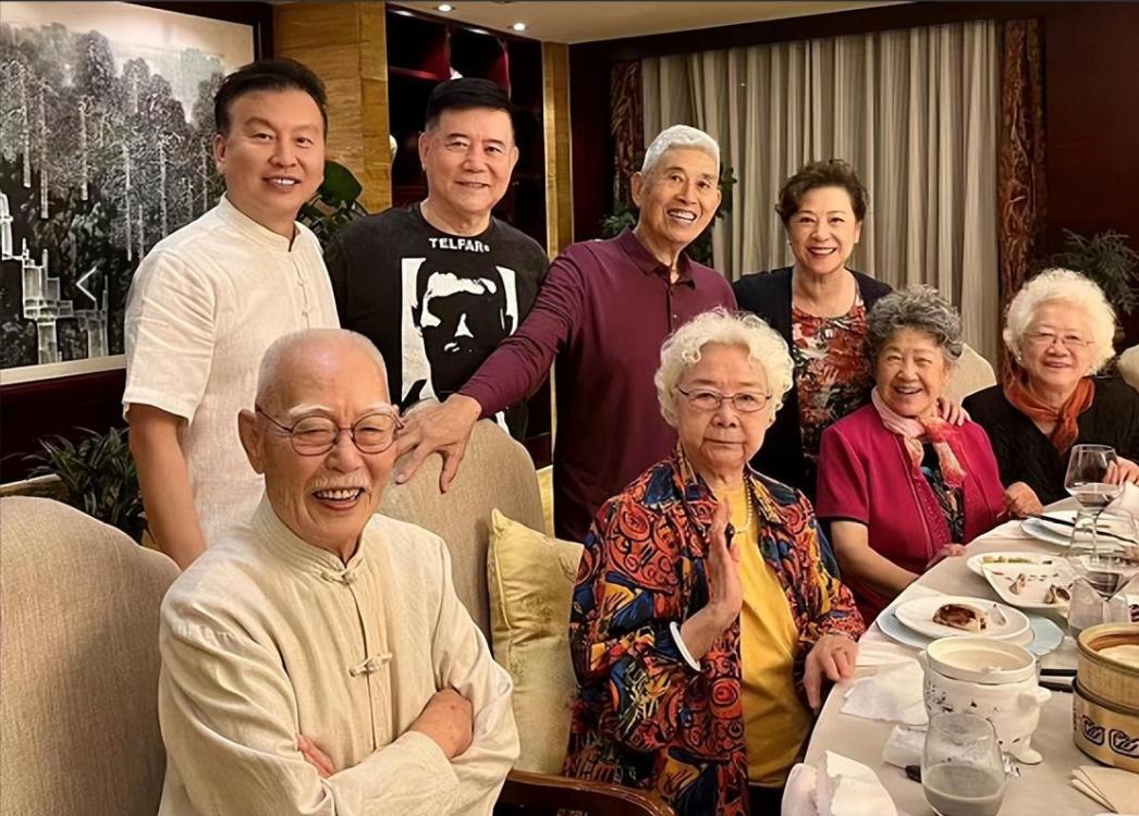 老艺术家田华的抗癌经历,87岁的田华近况