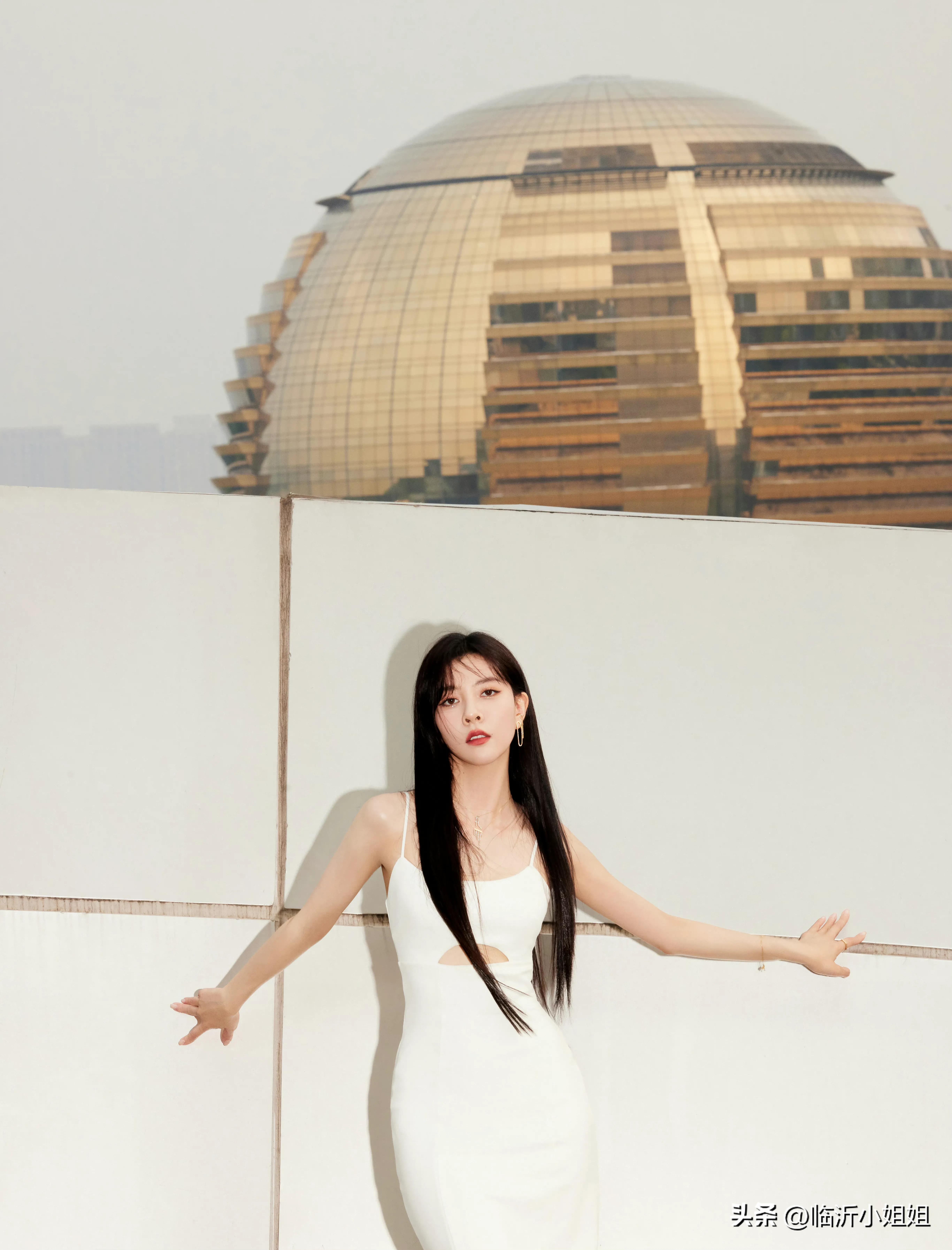 宋妍霏居家氛围感写真,宋妍霏时髦靓丽写真图片