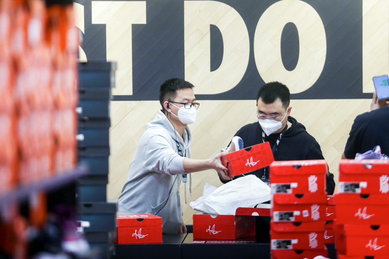 乌鲁木齐杉杉奥特莱斯广场品牌,促消费乘势迈出新步伐