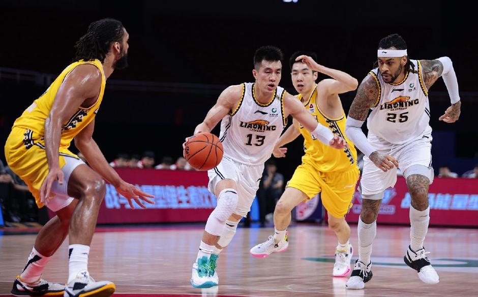 关于辽宁男篮周琦签约的最新消息,辽宁男篮续约哈德森最新消息