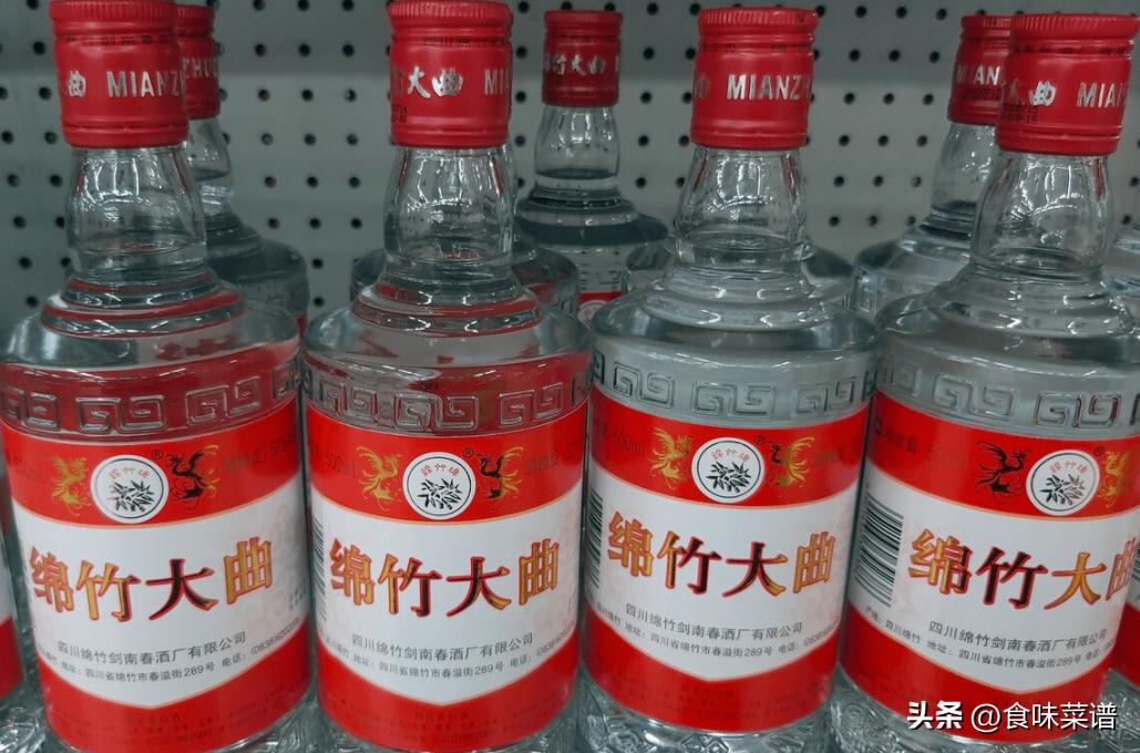 5款好喝不贵的白酒价格百元左右,几款好喝不贵的平民白酒排名