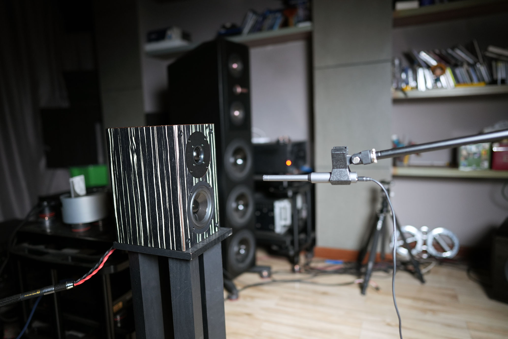 这就是你们要的性价比！可Hi-Fi可影院的唐韹MC4书架音箱试用