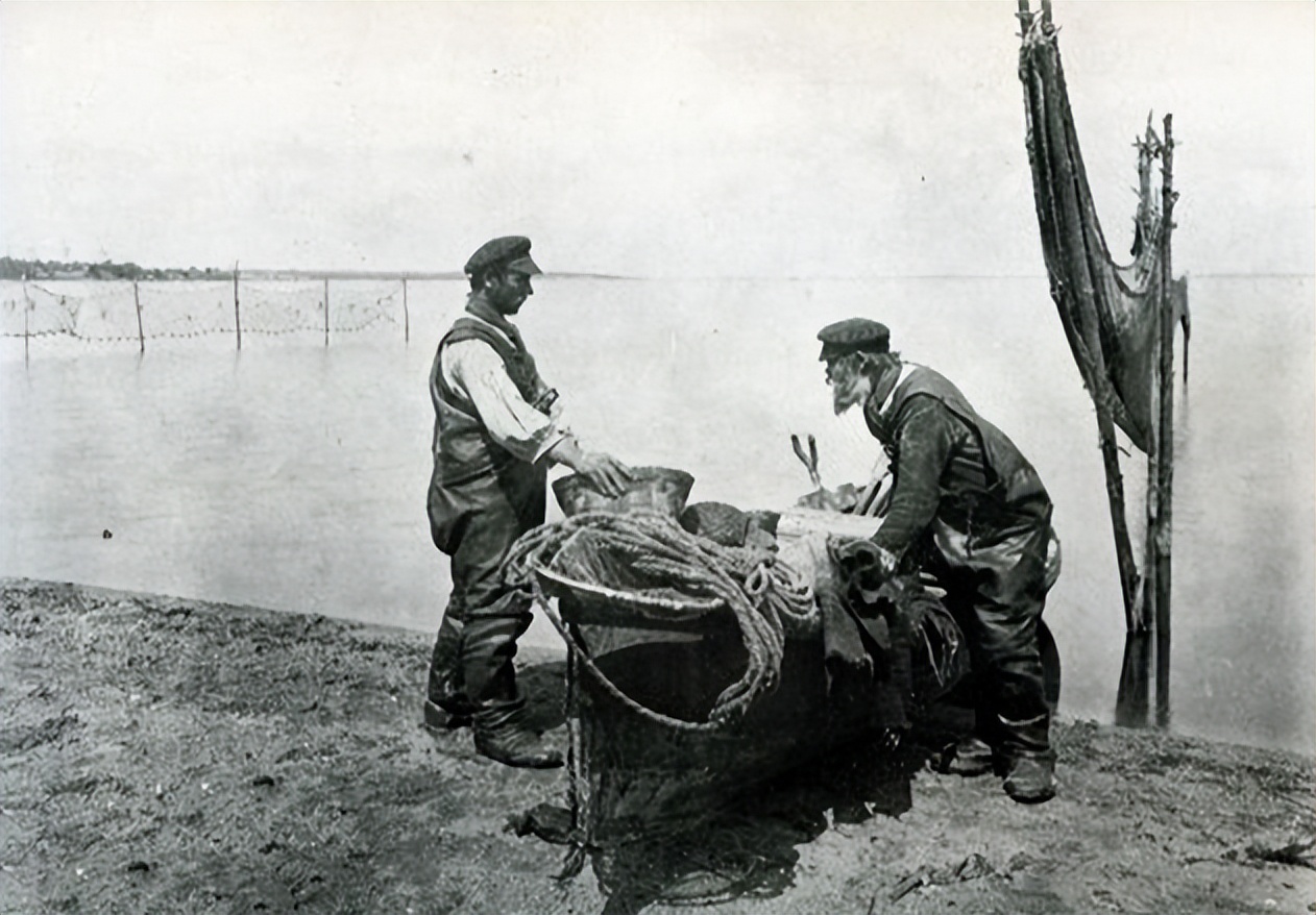 俄罗斯高加索教会案例,19世纪的教会教育包括