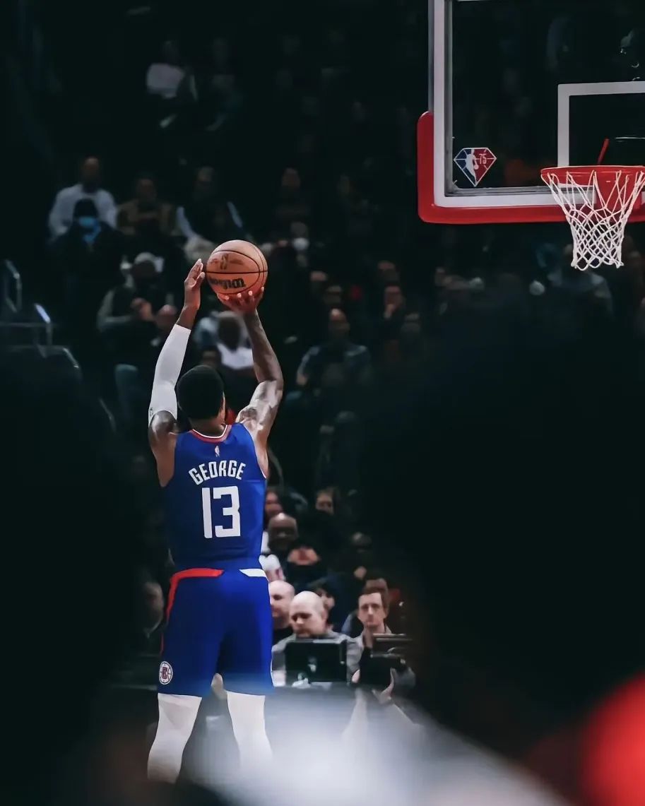 球星壁纸第190期保罗乔治,保罗乔治威少雷霆壁纸