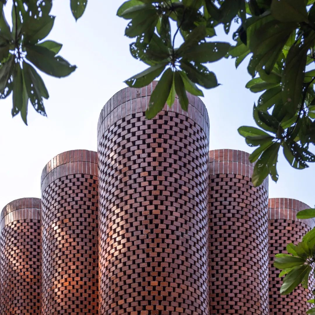 简单爱户型,红砖建筑特殊花样造型