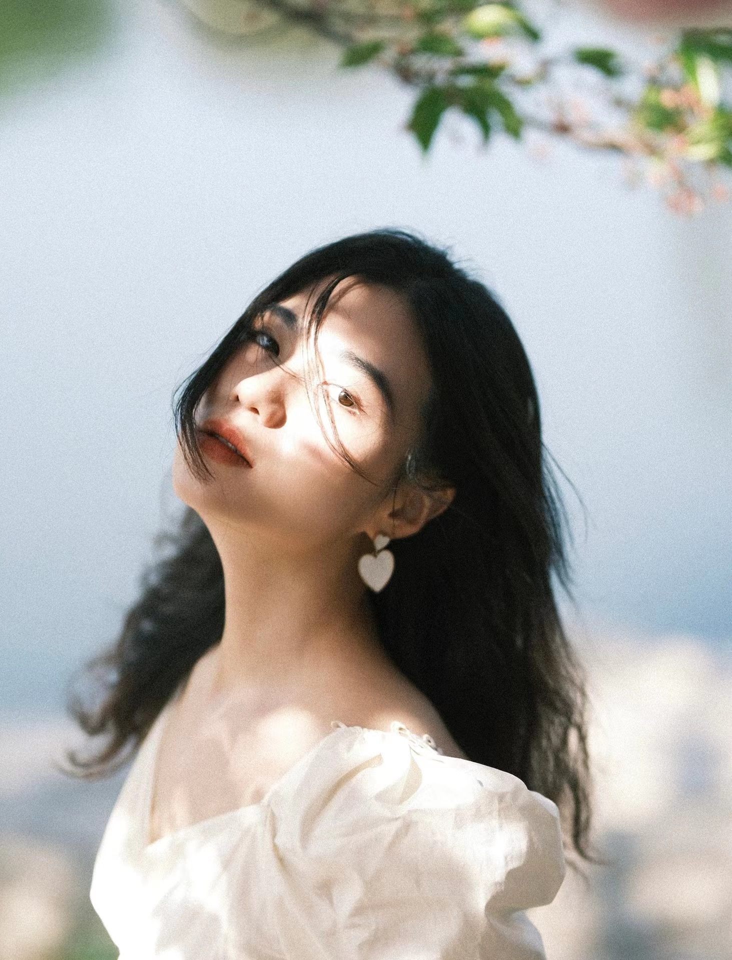 拍照显瘦小窍门,如何让你上镜显瘦有气质