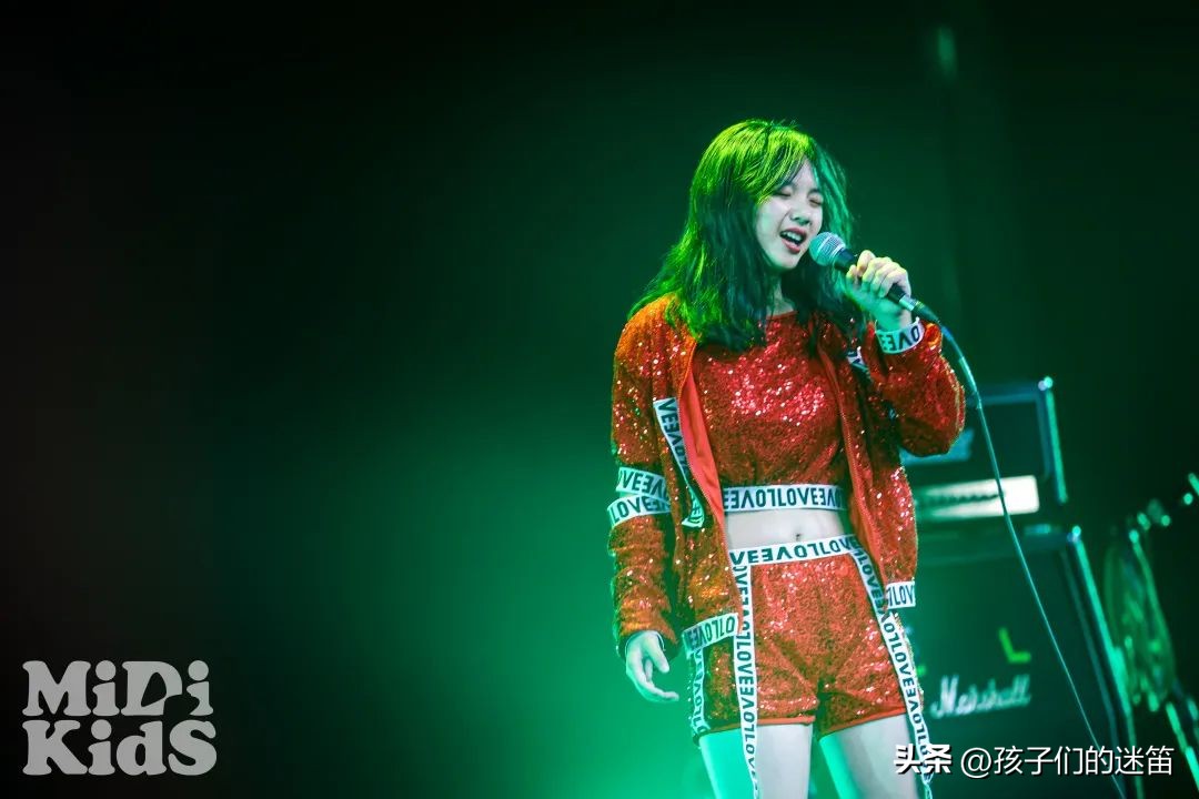 当硬摇滚小孩遇上作业，那就写成歌发泄一下吧