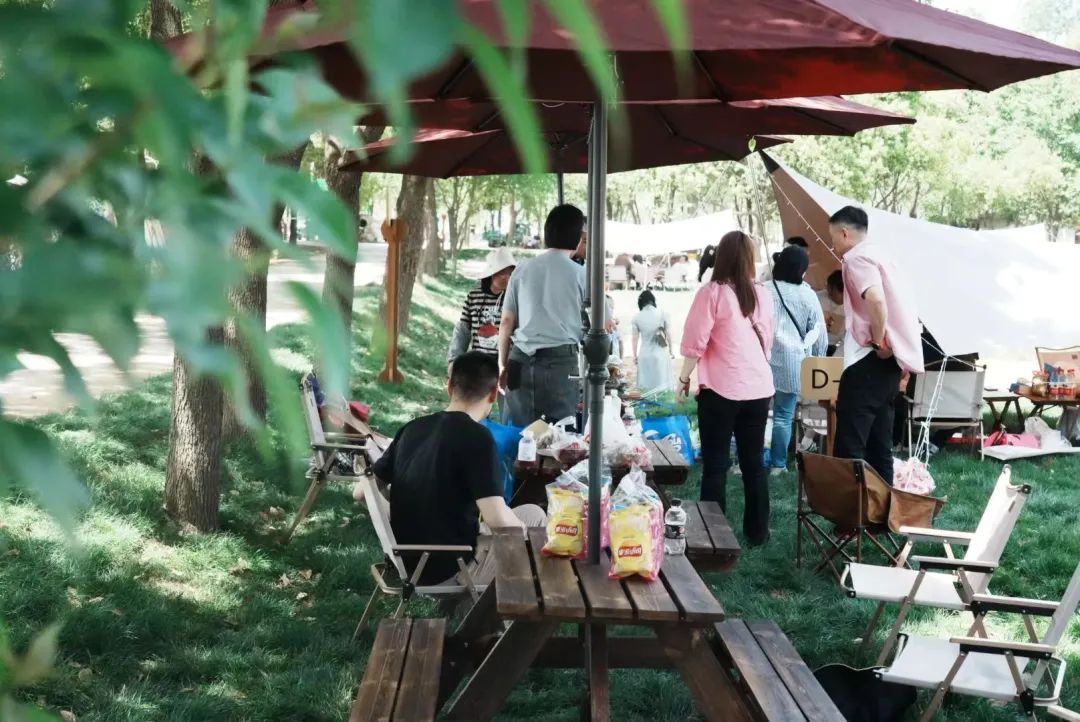 官方推介：夏日避暑纳凉寻香觅果之旅，就在百汇园黑莓产业园