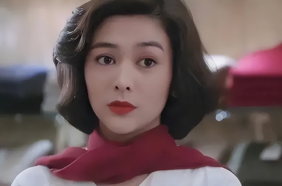 关之琳背了这么多年高尔夫球的黑锅，如今终于被刘銮雄澄清了！