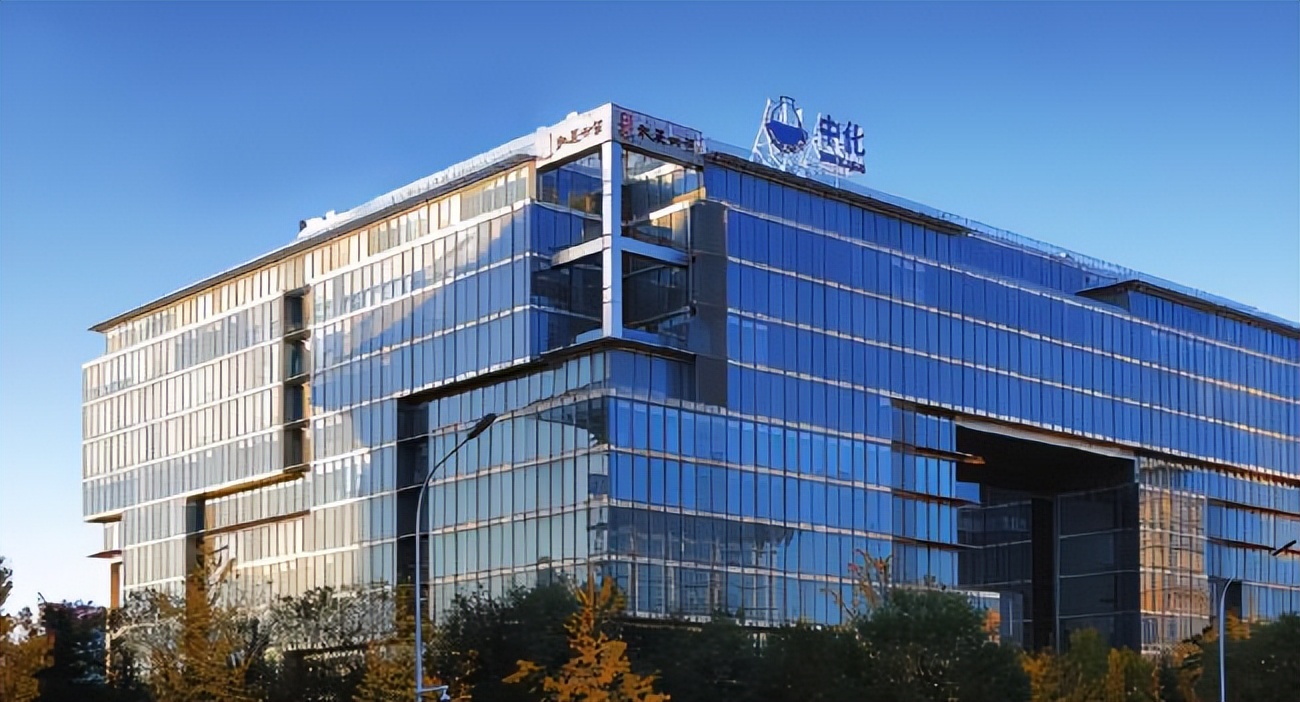 美国最忌惮的中国企业家，“并购大王”*建新任**：拒当富豪只为报国