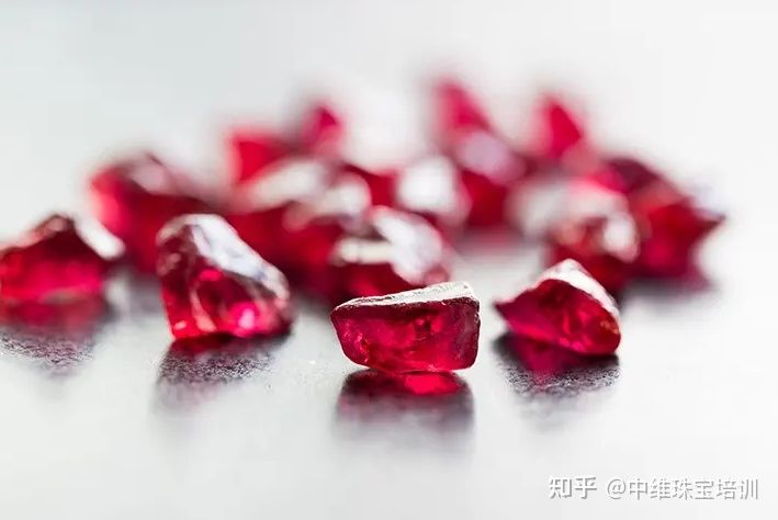 世界上最闪耀的宝石,世界顶尖宝石产地