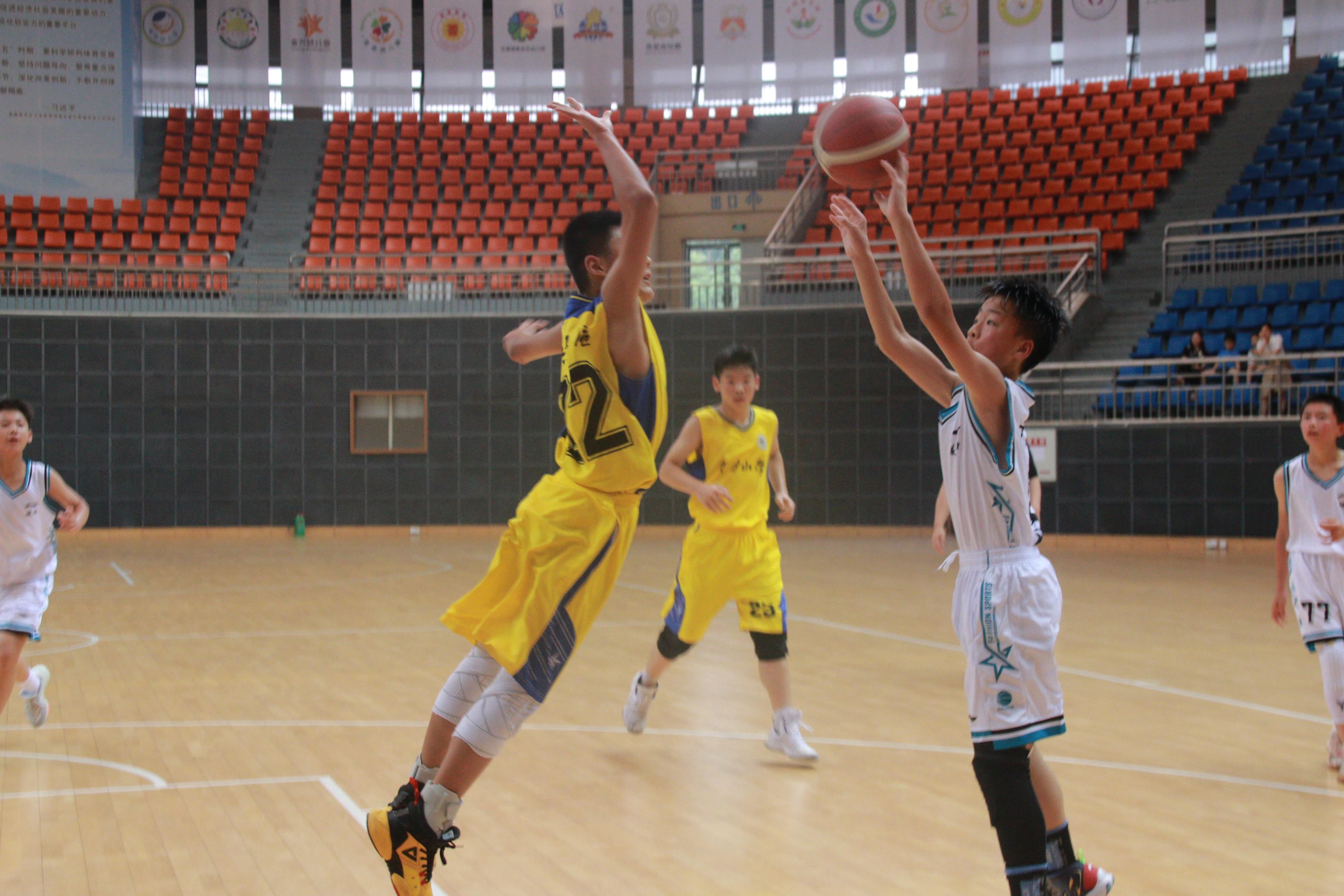 重庆最新青少年篮球比赛报名,重庆市2021年青少年篮球比赛赛程