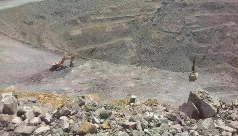 硬度低，耐高温，高延展，终于知道铝土矿为什么会用途如此广泛了