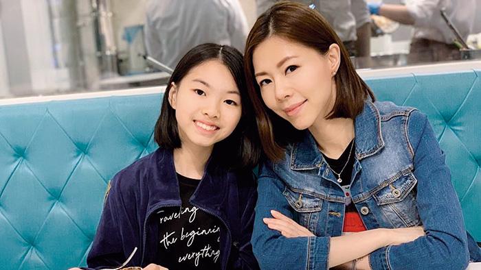 2002年落选港姐吕丽君,吕丽君港姐