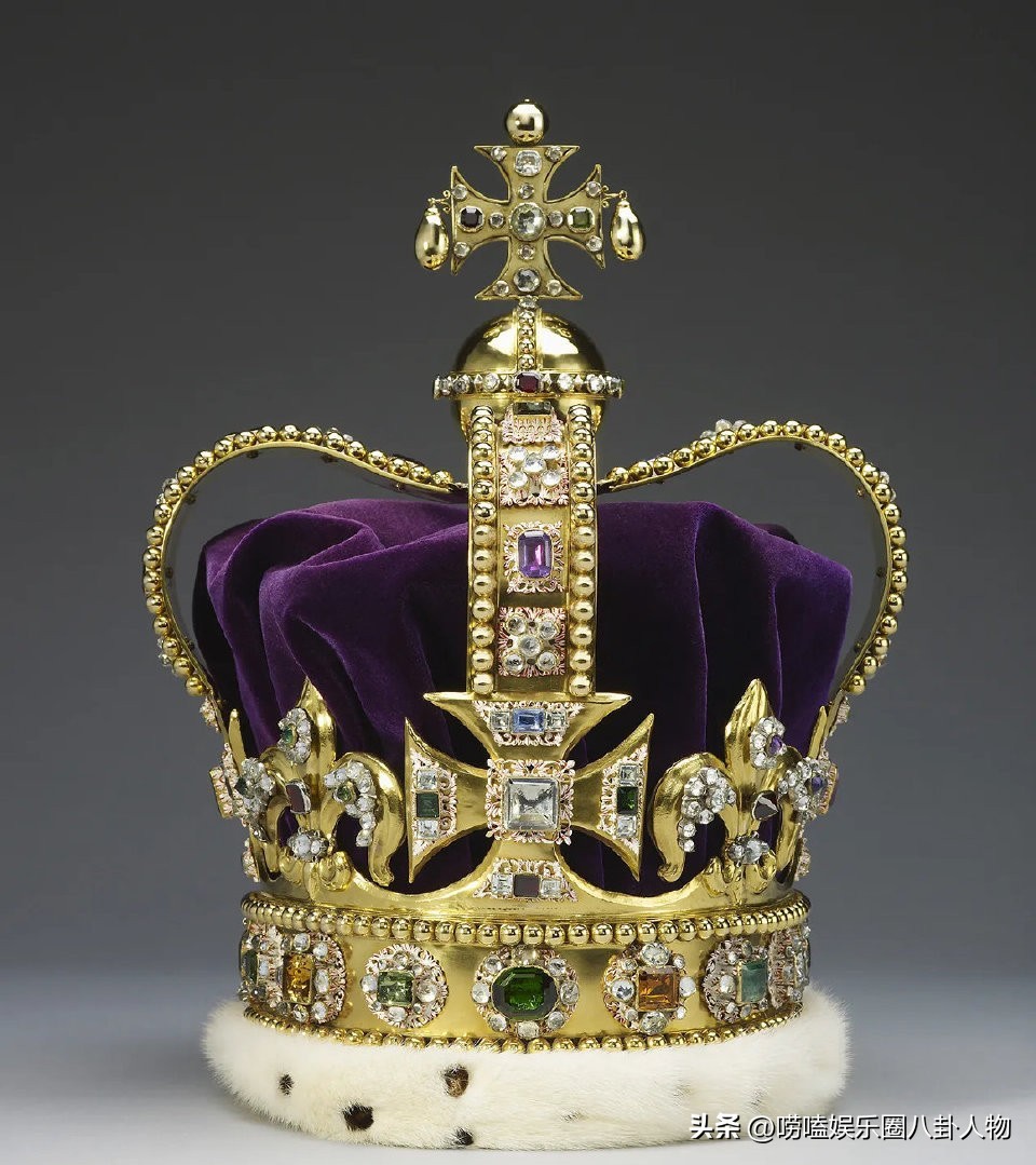 泰国太后皇冠,泰国太后的皇冠