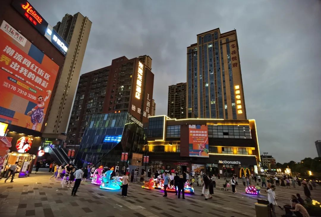 买现铺返租的陷阱,现铺即买即交付