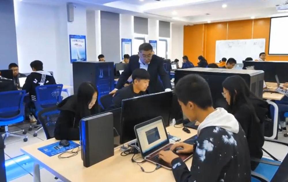 潍坊职业学院欢迎你|第五站：信息工程学院