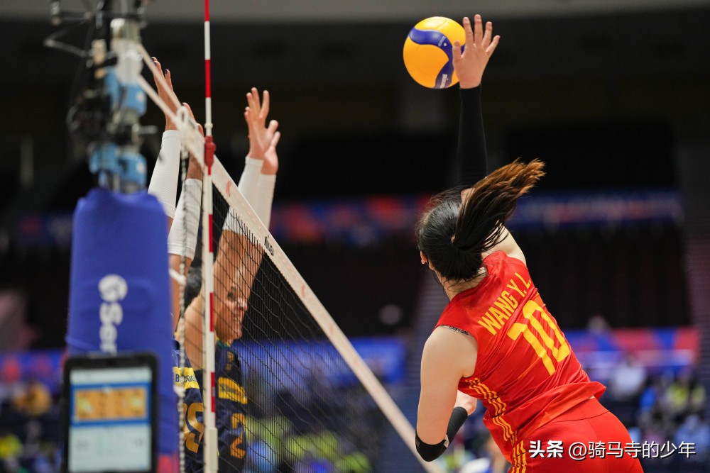 蔡斌的战术失误引发球迷质疑,蔡斌技战术遭质疑