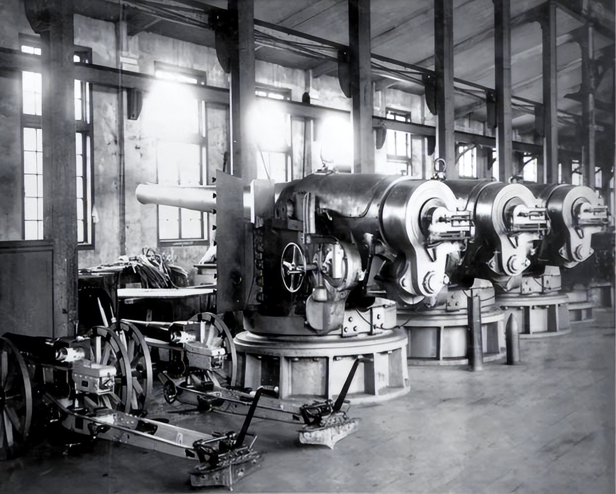 厄瓜多尔低价购买装备,厄瓜多尔买中国武器