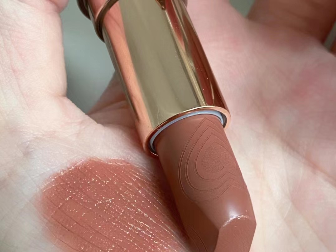 适合黄黑皮的口红色号显白推荐,黄皮素颜适合涂什么颜色的口红