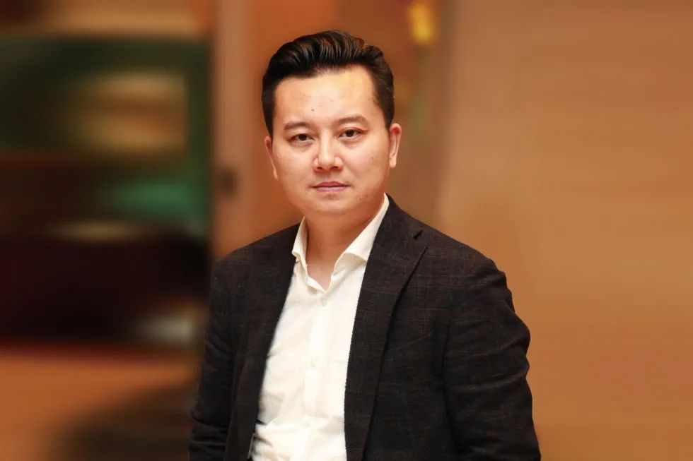 瀹藉垱鍥介檯寮犱笢韬环,瀹藉垱鍥介檯寮犱笢鍗氬＋