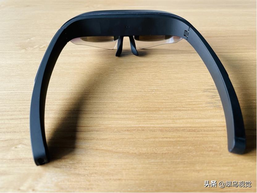 日夜两用黑科技高清夜视眼镜测评,日夜两用阻隔强光眩光眼镜测评