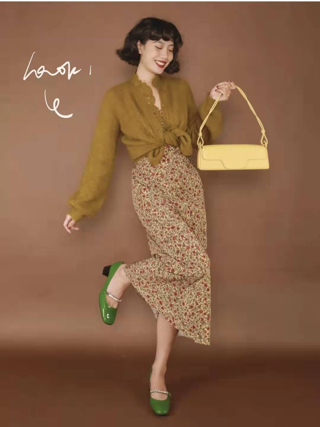 杏色针织开衫配什么内搭图片,针织开衫外套配什么衣服好看