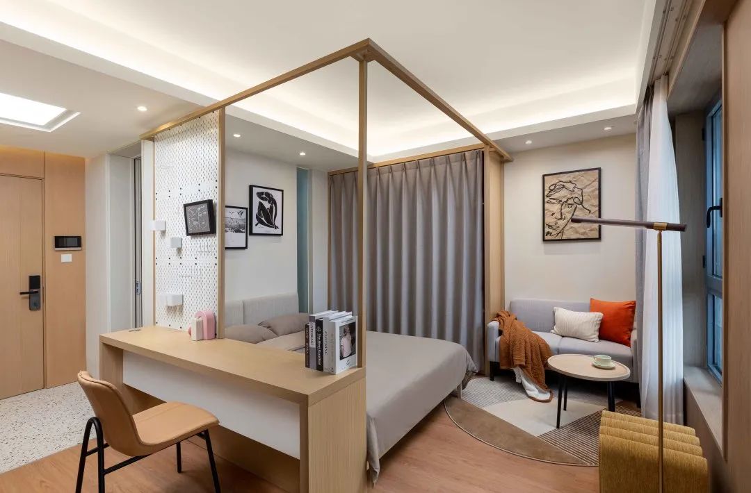 鏃緣鐡村瘬宸ヤ綔,鏃緣鐡村瘬涓婃捣