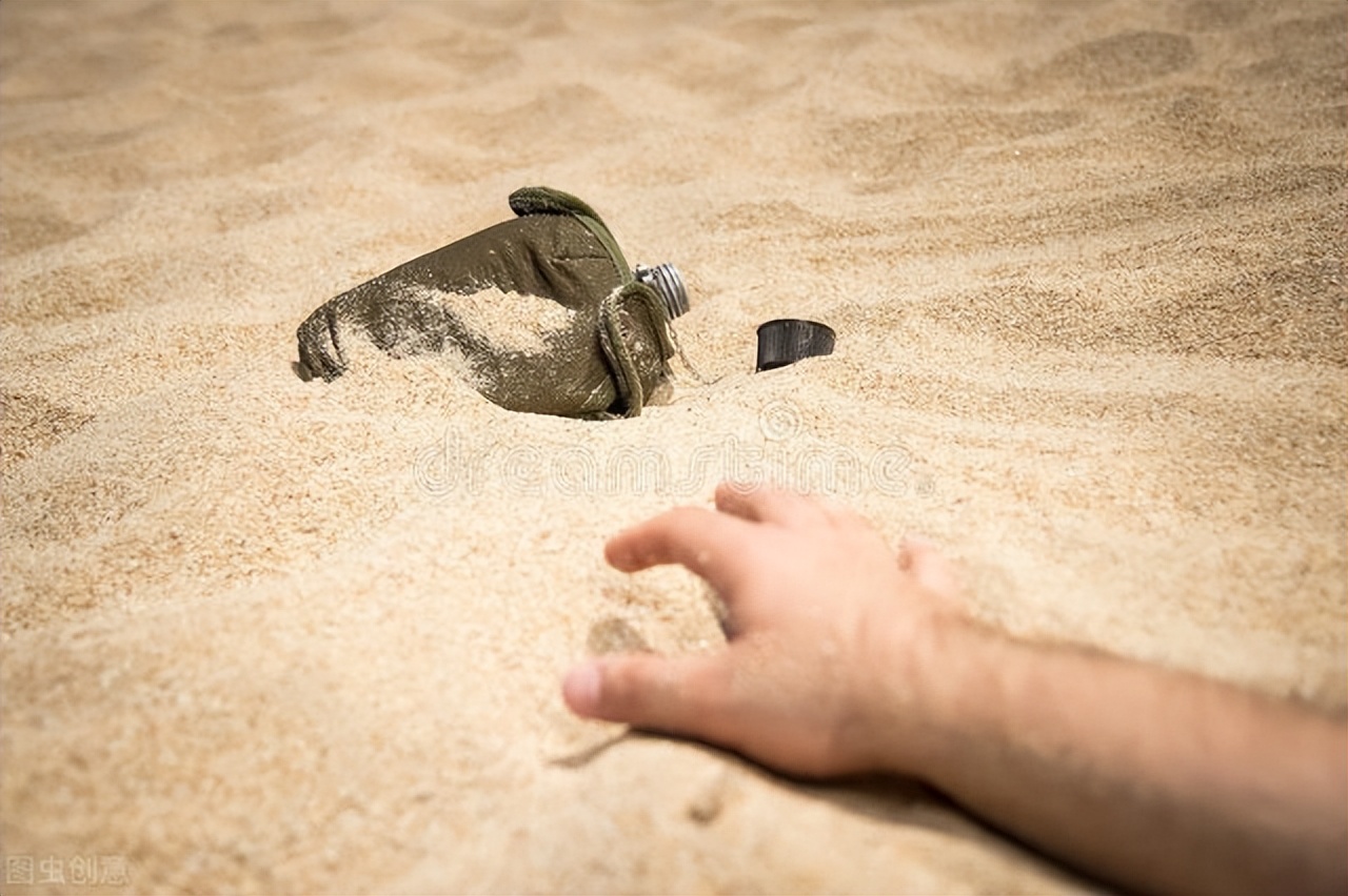 口干口渴喝水不解渴中医辨证,夜间口干咽干要警惕三种疾病