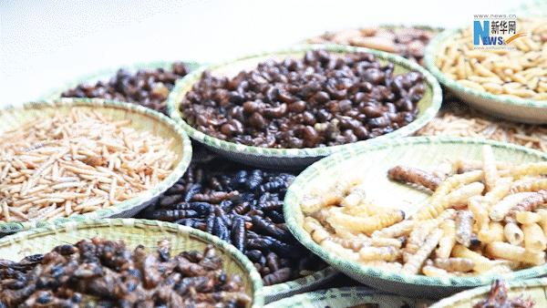 有一种叫云南的生活丨此夏“云”游,夜市寻“味”⑤