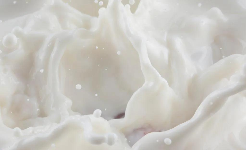 为什么同一牌子的牛奶差价20元,网上说一箱牛奶几块钱是真的吗