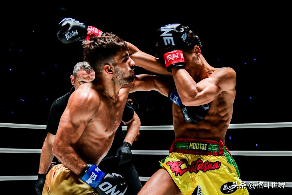 ONE周五格斗夜18!泰拳冠军桑德尔赢下踢拳首秀,西亚萨拉尼获胜