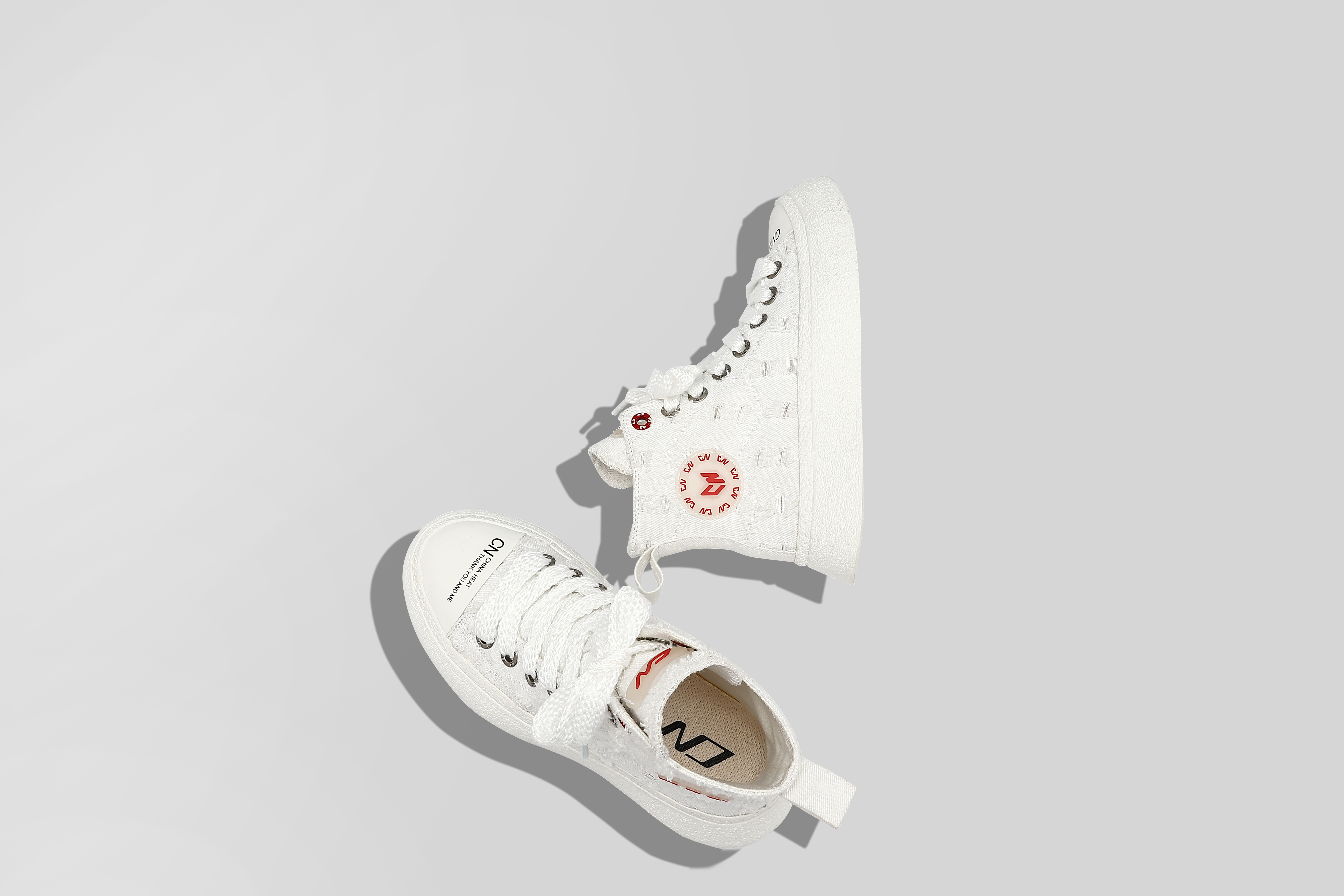 帆布鞋怎么保养不会变黄,帆布鞋怎样保养不掉漆