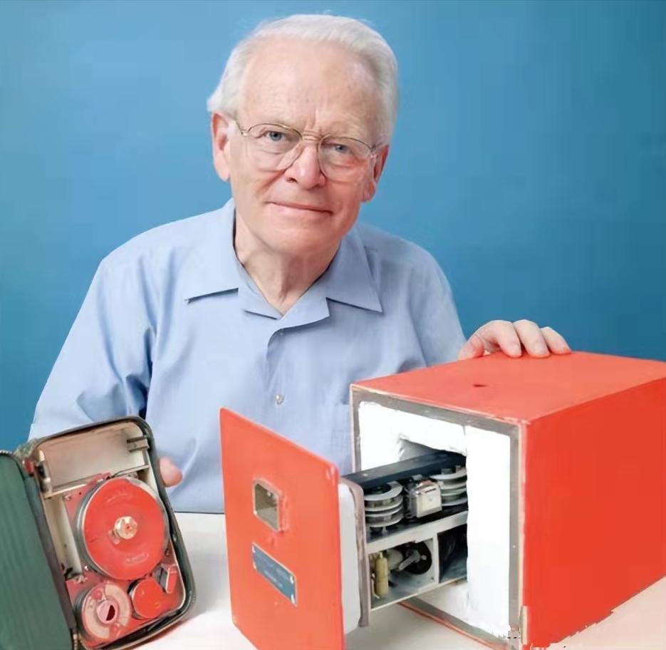 黑匣子读取最新消息,黑匣子信息为什么不能在网上公开