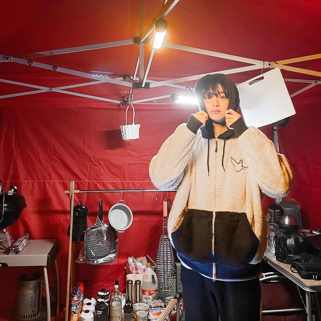 怎么看韩国人穿搭,韩国人怎么看蔡亨源