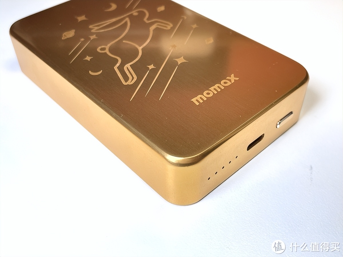 摩米士magsafe透明充电宝评测,摩米士透明磁吸式Magsafe无线充