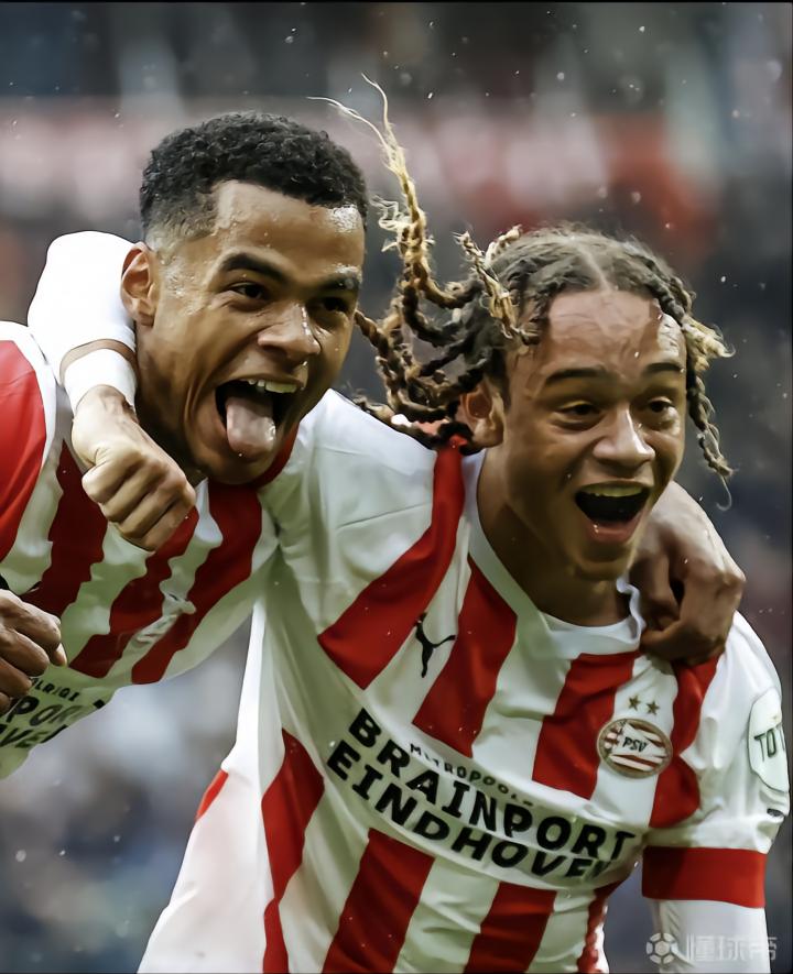 荷兰第一球战术分析,荷兰三叉戟时期的荷兰阵容