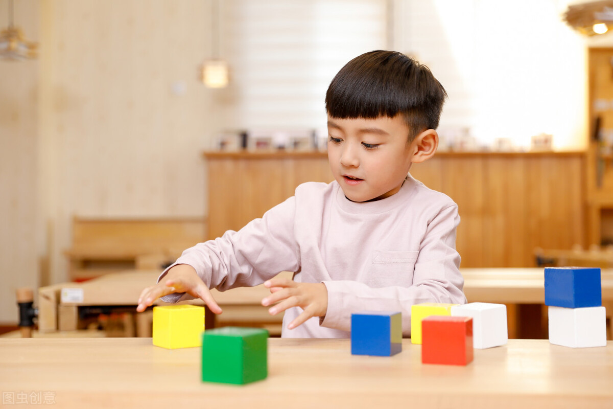 三种方法预防儿童自闭症,100个自闭症训练方法