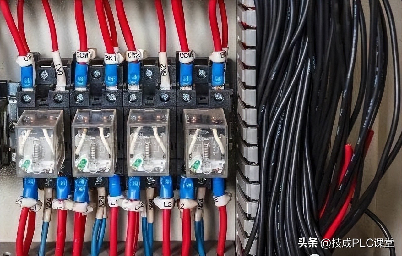 电工布线分线预留全过程,初学电工布线全套视频教程