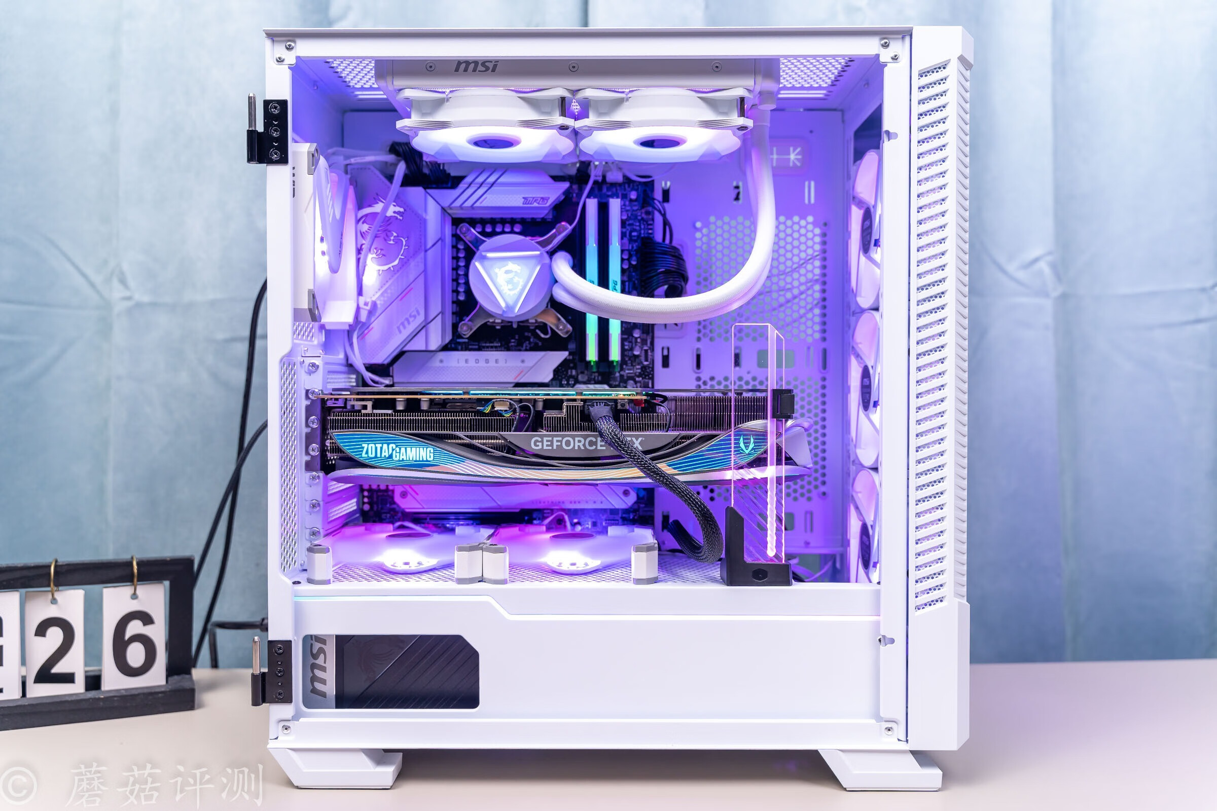 外观精致，散热优秀，适合干活，索泰RTX4090AMP显卡评测