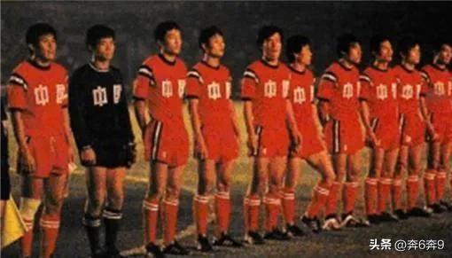 国足0比1不敌日本惨遭两连败,国足亚洲预选战绩
