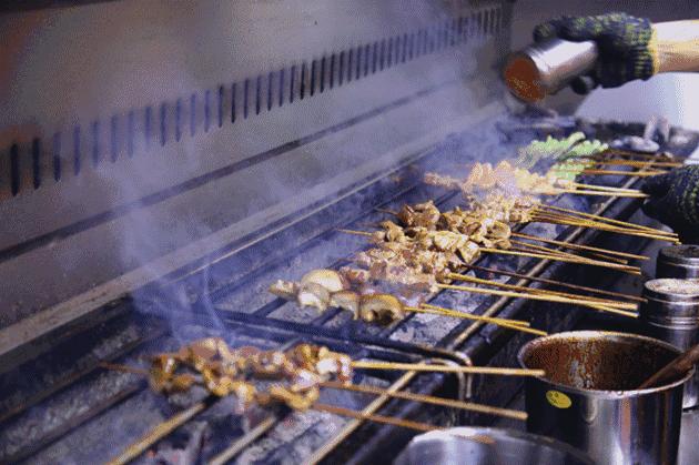 山东淄博井喷视频,五一淄博旅游有多火